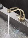 Brass Basin Faucet Single Handle Hot and Cold Bathroom Mixer Tap