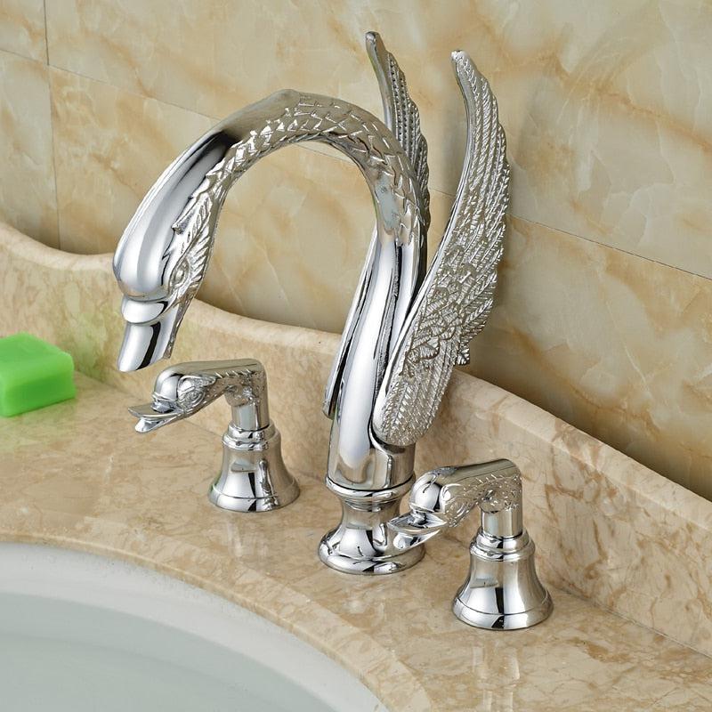 BWE Gold 3-Hole Widespread Bathroom Sink Faucet – Victorian Style Waterfall Tap